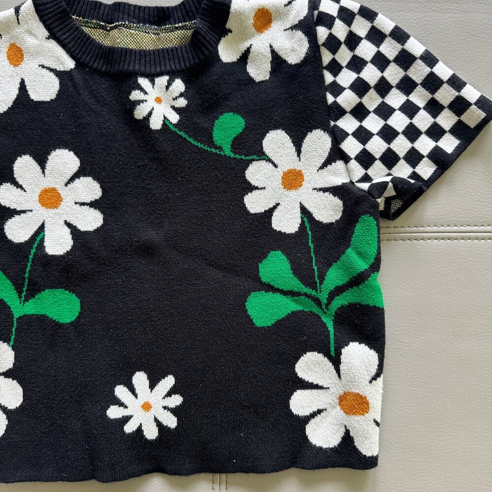 Debut Daisy Women's S Short Sleeve Cropped Coquette Twee Sweater - Picture 2 of 5